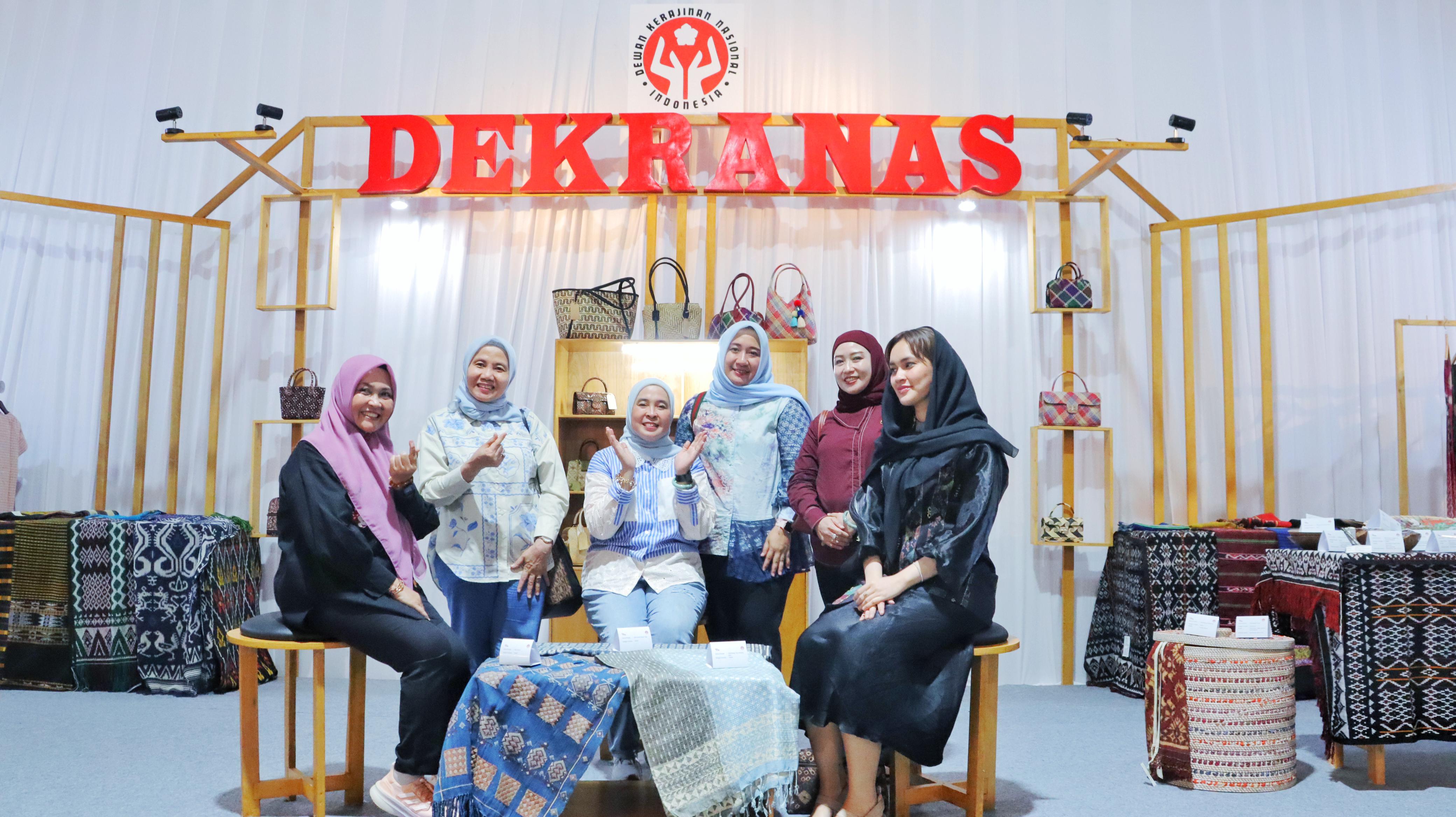 Hadiri HUT ke-45 Dekranas di Balikpapan, Ketua TP PKK Palembang Dukung UMKM Naik Kelas