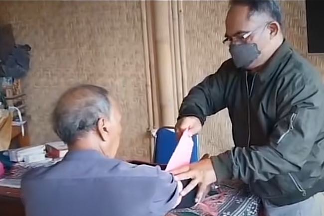 MANTAP! Dokter Wayan yang Viral Itu Ternyata Sudah Buka Praktik di Bali, Pasiennya Banyak Bahkan Rela Antri 