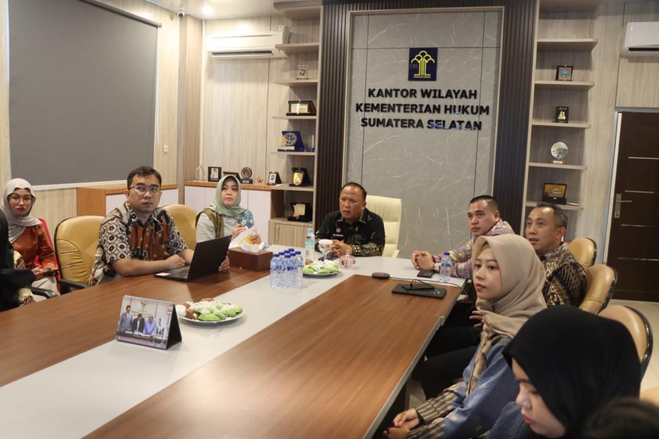 Kemenkum Sumsel Bahas Solusi Layanan AHU melalui Dialog bersama Menkum “PASTI Ada Solusi