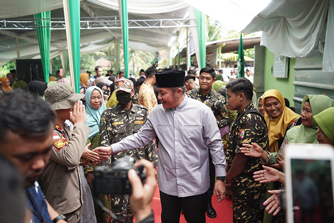 Herman Deru Hadiri Pengajian Ahad PON Pesantren Romadhon, Ajak Jama’ah Tetap Bersyukur