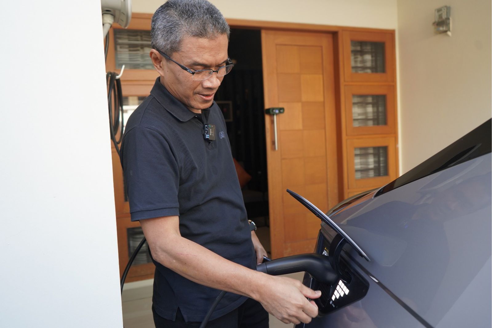 PLN Akselerasi Ekosistem Kendaraan Listrik dengan Home Charging Services