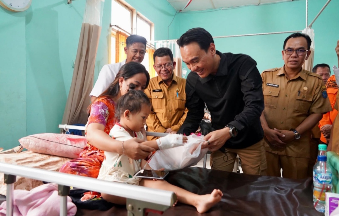Bupati OKI Pastikan Warga Terdampak Karhutla Dapat Layanan Kesehatan Gratis