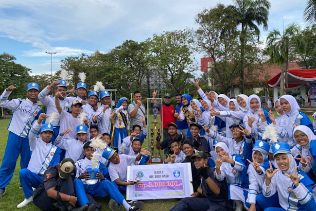 Satu Tahun Tujuh Bulan  Jadi Kepsek SMKN 2 Palembang, Rafli Hasilkan Ini