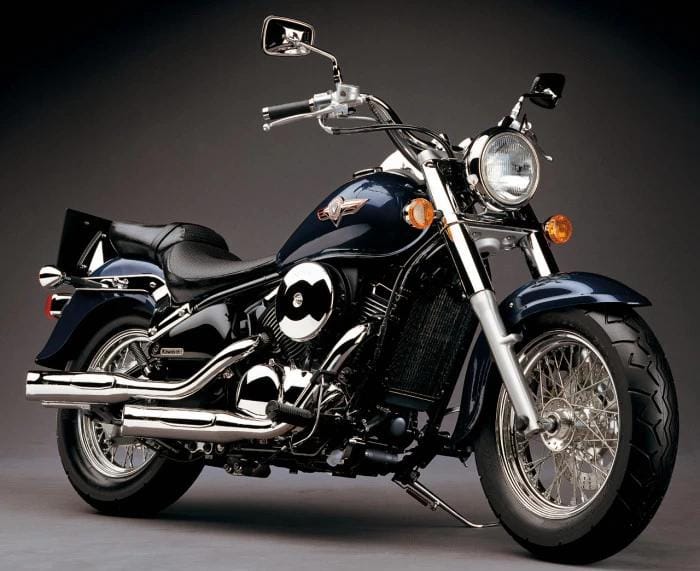 Kawasaki VN 800 Pilihan Cruise Klasik Mengusung Desain Retro dengan Tenaga Gahar