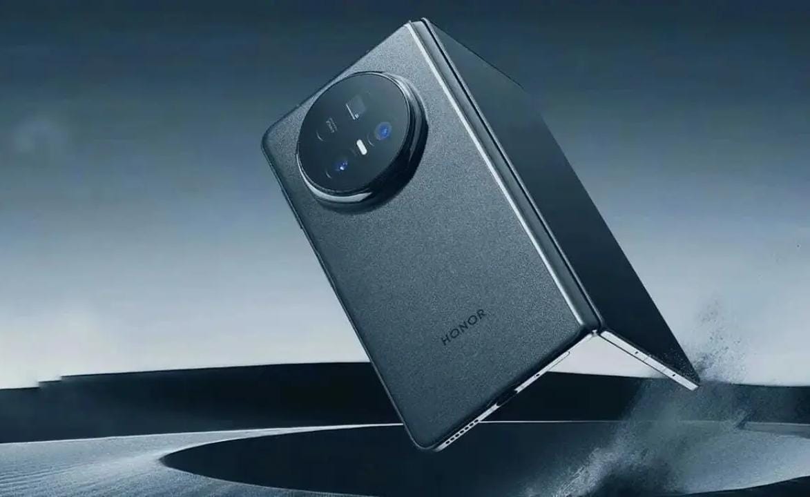 Ponsel Lipat Honor Magic V6 Hadirkan Kombinasi Desain Tipis dengan Kapasitas Baterai Besar 
