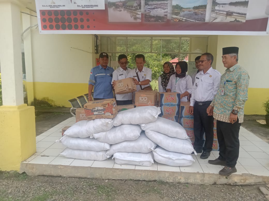 Titan Group Bantu Korban Banjir di Tiga Kabupaten