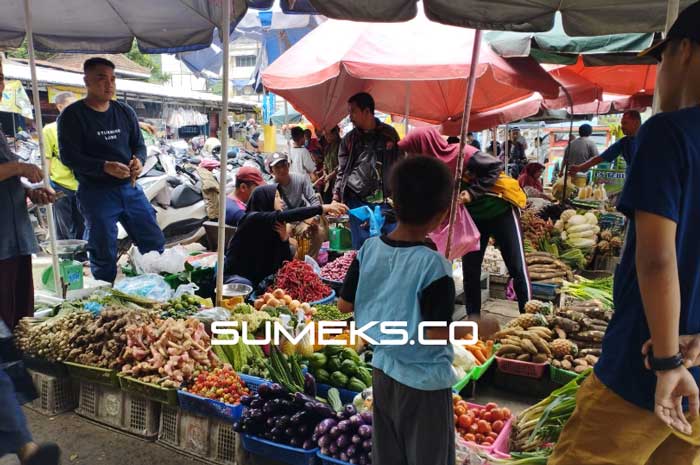 Pastikan Sembako Aman Jelang Nataru 2023, Disdag Palembang Pantau Pasar 