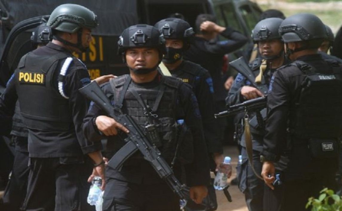 Densus Tangkap 2 Terduga Teroris di OKU Timur, 1 Orang Ditangkap di Rumah, 1 Usai Antar Anak Sekolah