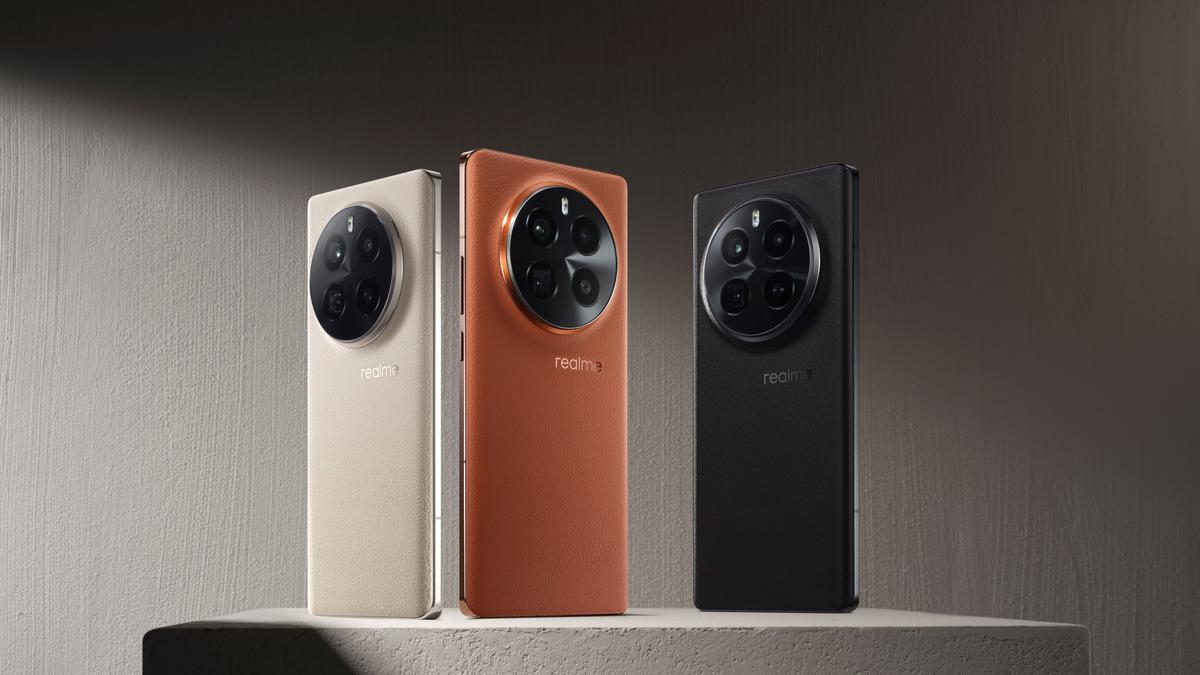 Selisih Harga Rp10 Jutaan, Apa Saja Kelebihan ROG Phone 8 Dibanding Realme GT5 Pro  