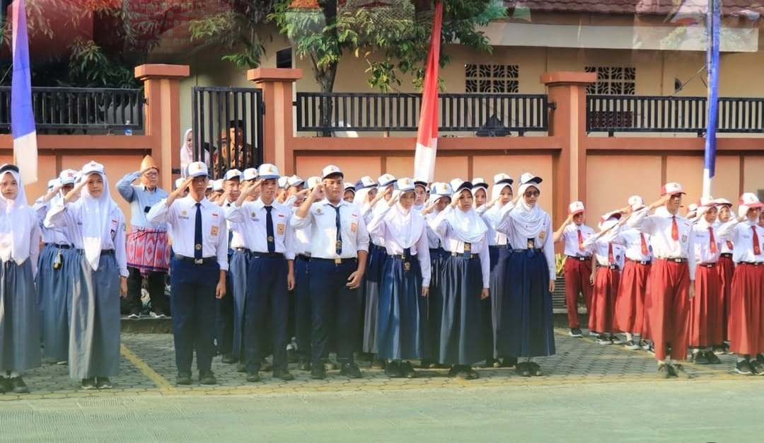 Hardiknas 2025, Disdik Kota Palembang Kaji Aturan HP di Sekolah, Usai Menjamur Aksi Bullying