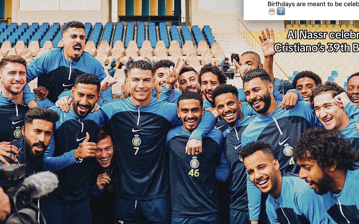 Al Nassr Rayakan Ultah Ronaldo ke 39, Pendukung GOAT Heran Pendukung Messi Kok Ramai di Kolom Komentar?