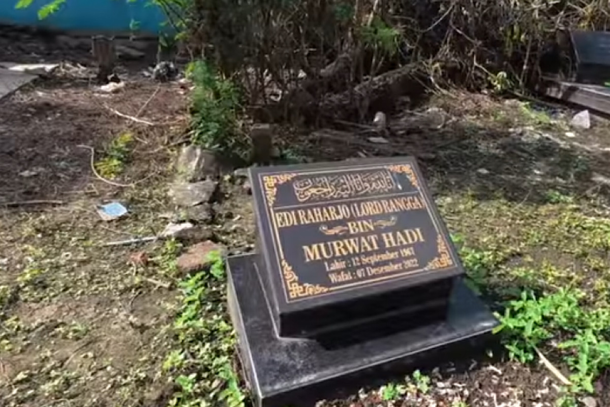 HEBOH Lord Rangga Sunda Empire Dikabarkan Belum Meninggal, Ini Penampakan Makamnya