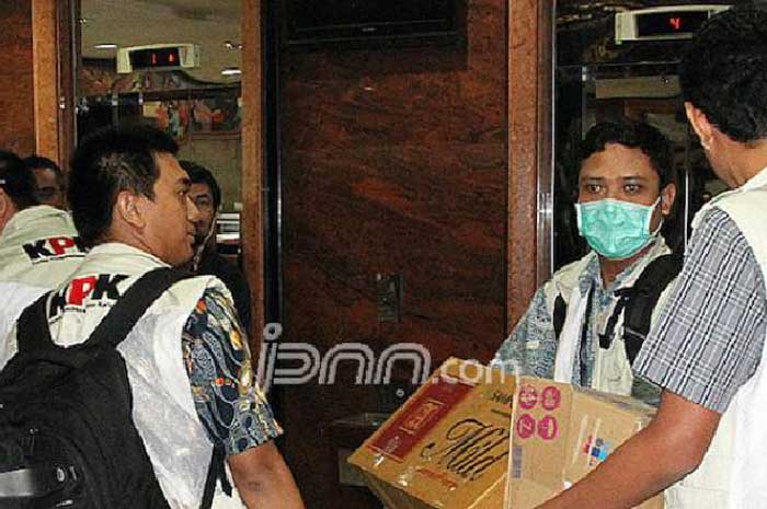 KPK Lakukan OTT di Surabaya, Pimpinan DPRD Diamankan