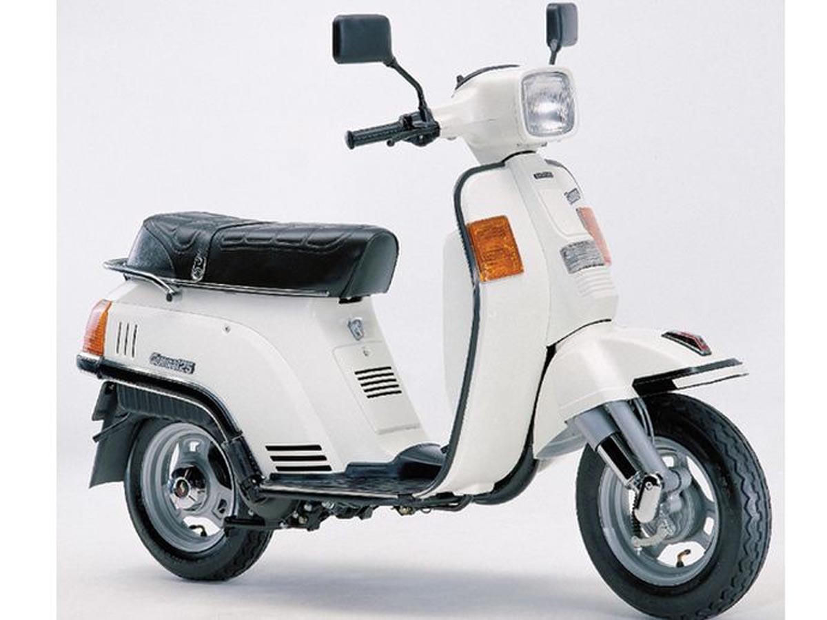  Mirip Vespa PX, Suzuki Gemma 125 Sudah Hadir Sejak Tahun 1982, Pillihan Terbaru Skutik Retro