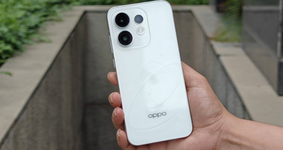3 HP OPPO Cocok Gaming Berat Mengandalkan Dimensity 8550