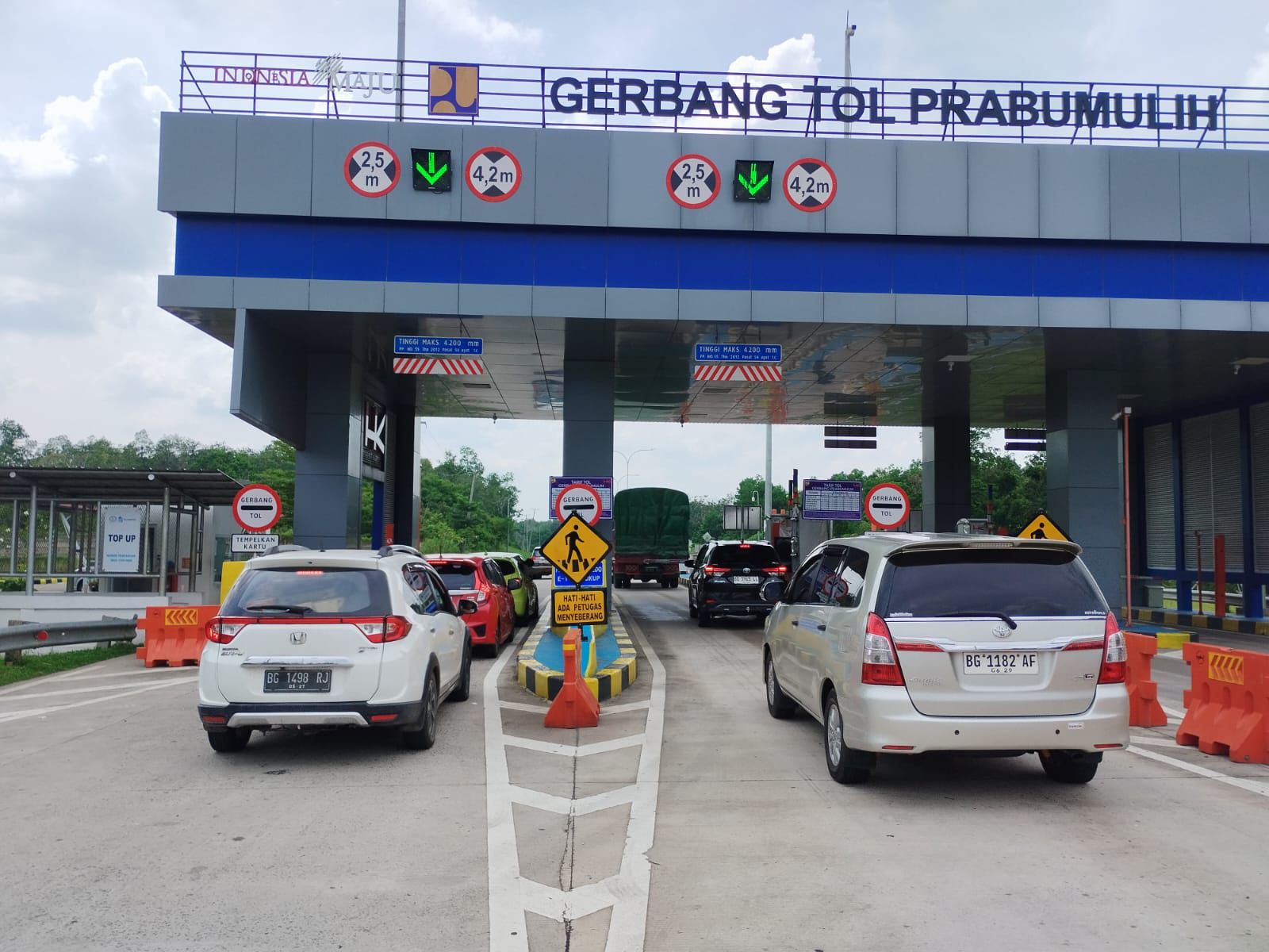 11.955 Kendaraan Melintasi Tol Palembang-Prabumulih di Hari Raya Idul Adha 1446 Hijriah