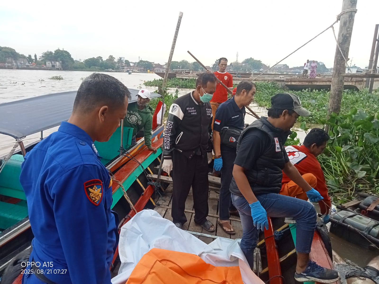 Mayat Pria Ditemukan Mengapung di Perairan Sungai Musi Palembang 