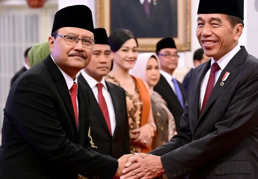 Jelang Lengser Jokowi Lantik Mensos Syaifullah Yusuf dan Kepala BNPT Eddy Hartono, Begini Sosok Keduanya