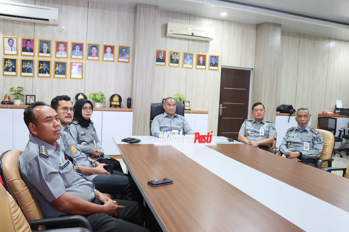 Kakanwil Sumsel Hadiri Rapat Perdana Pemisahan Kementerian dengan Komisi XIII DPR RI