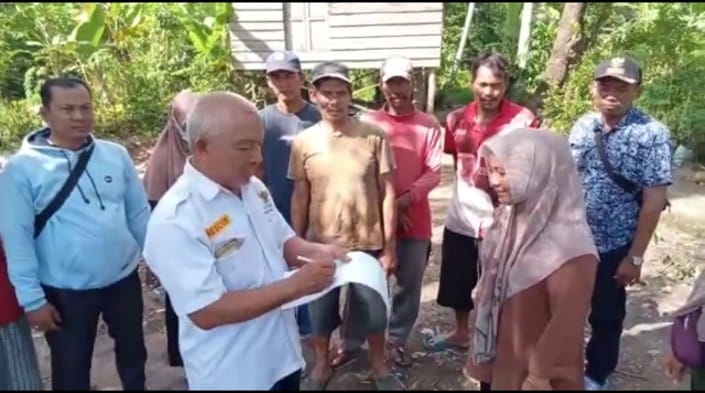 Persoalan Lahan Beres, Besok Gubuk Samina Warga Indralaya Selatan Mulai Diperbaiki