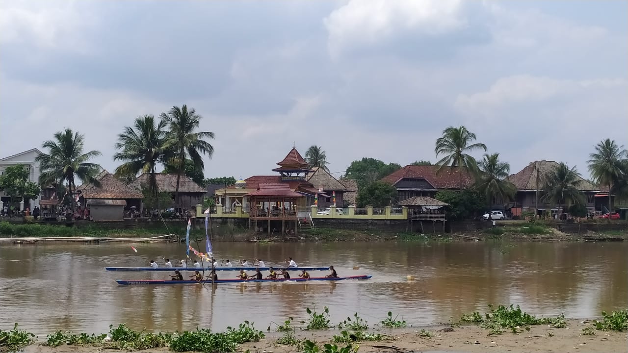 Sambut HUT Kemerdekaan RI Ke-78, 25 Peserta Ikuti Lomba Perahu Bidar 