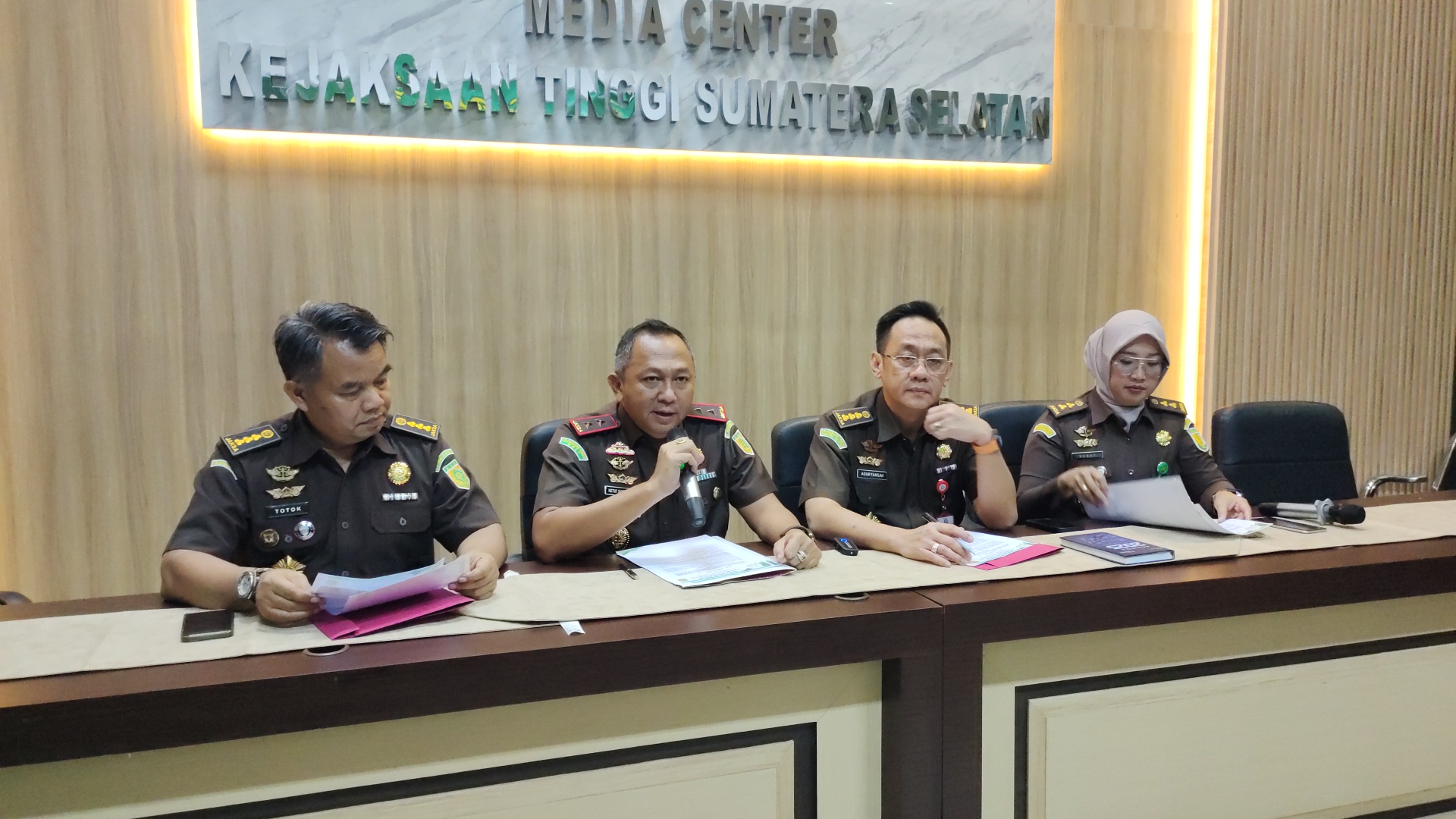 Kejati Tetapkan 6 Tersangka Kasus Dugaan Korupsi Kredit Macet, Kerugian Negara Capai Rp1,18 Triliun