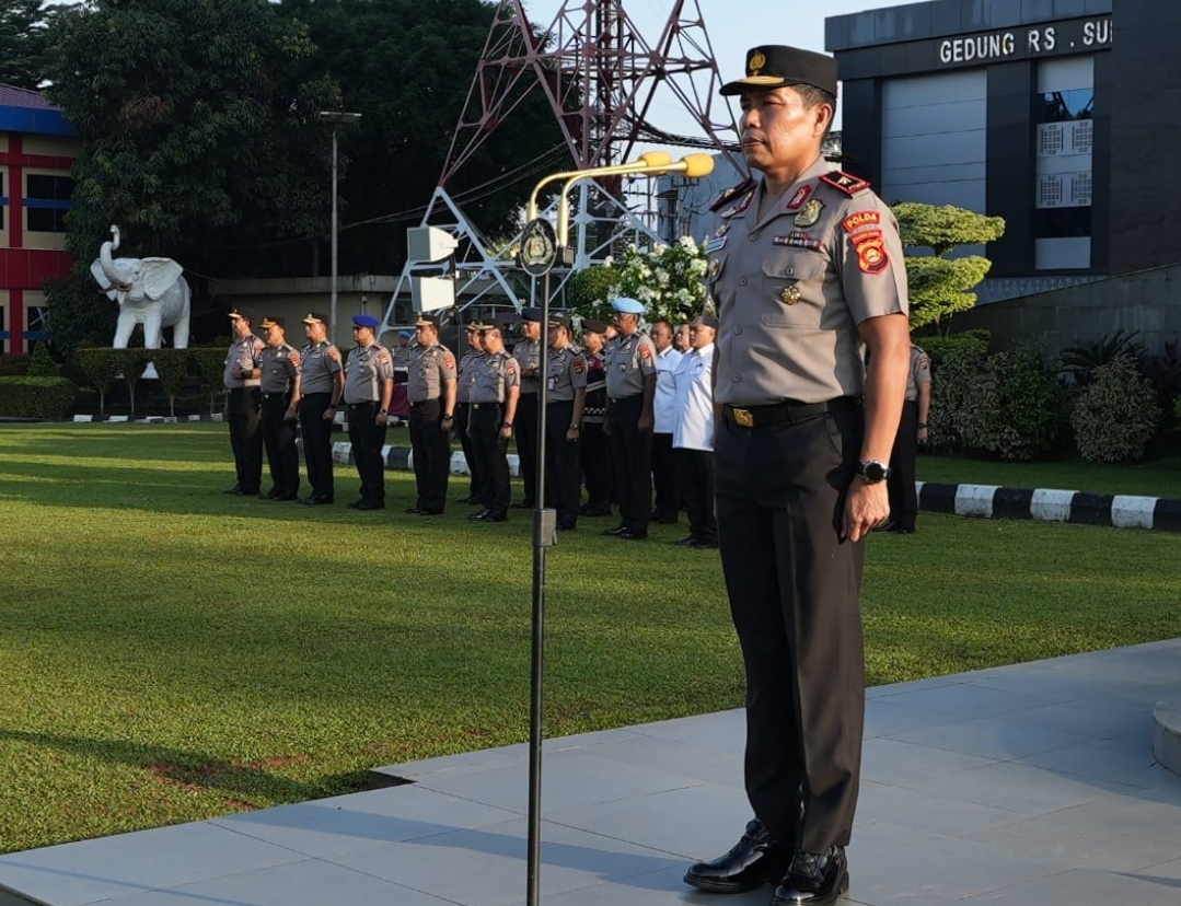 Wakapolda Sumsel Brigjen Pol Rony Samtana Pimpin Apel Pagi, Ingatkan Profesionalisme Polri