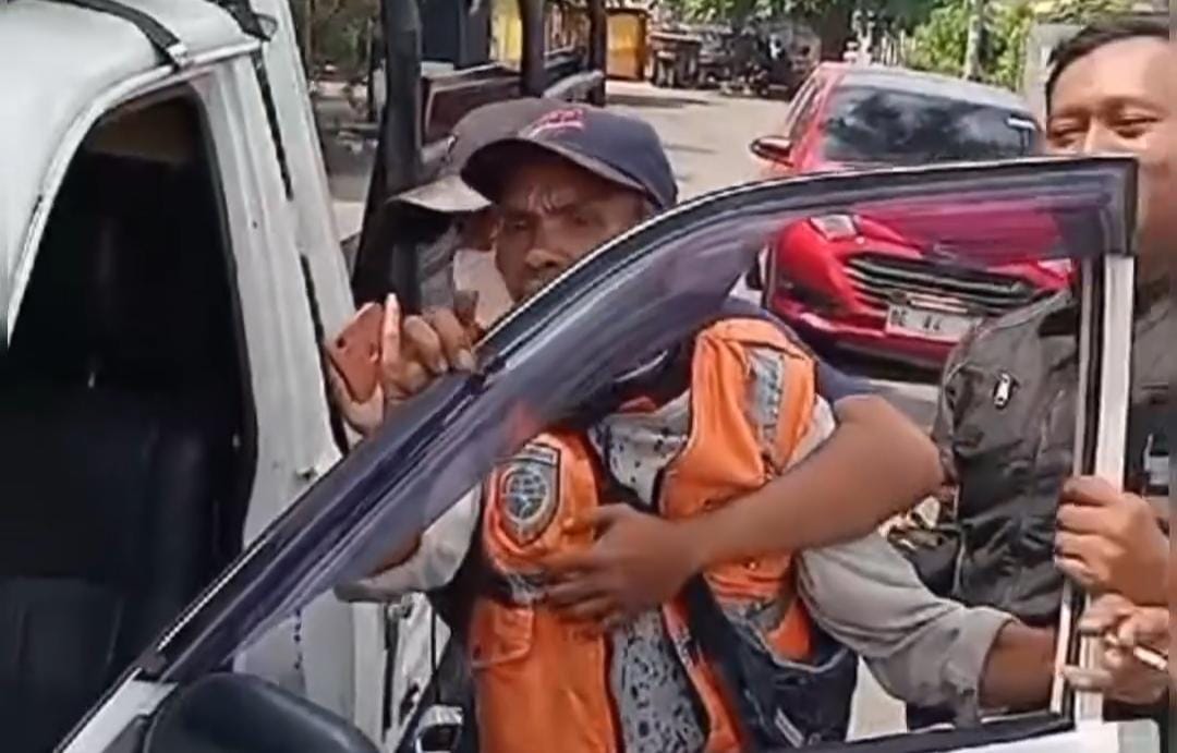 Usai Viral, Jukir Liar di Taman Jalan POM IX Palembang Menolak saat Ditertibkan Petugas Dishub 
