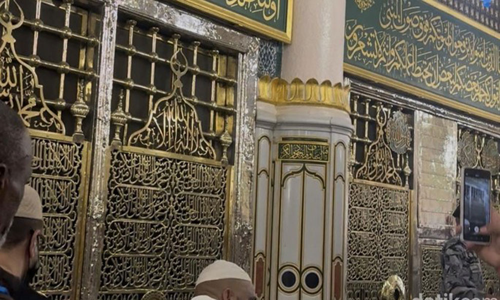 Rasulullah Dimakamkan di Kamar Aisyah RA, ini Ceritanya
