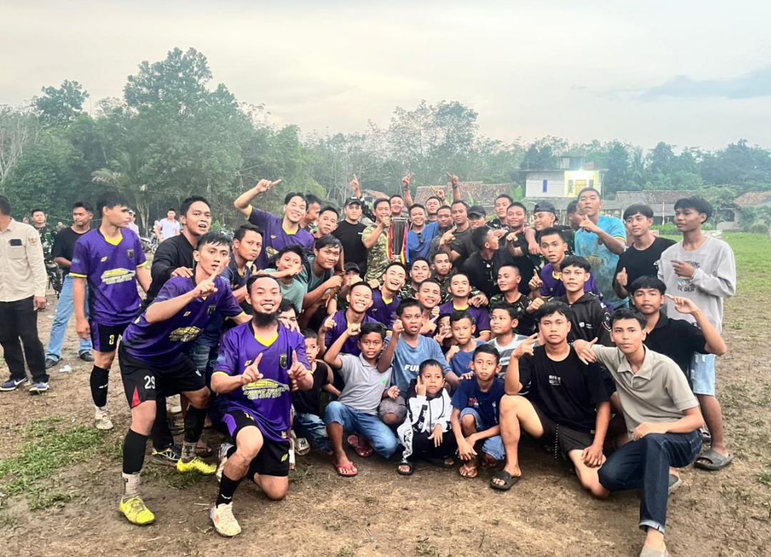Satgas TMMD dan Desa Pematang Sukatani OKI Raih Juara Turnamen Sepakbola Antar Desa