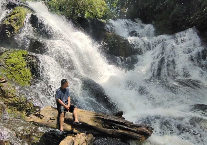 Pesona Tersembunyi Curup Lemutu, Surga Air Terjun Bertingkat di Kabupaten Muara Enim