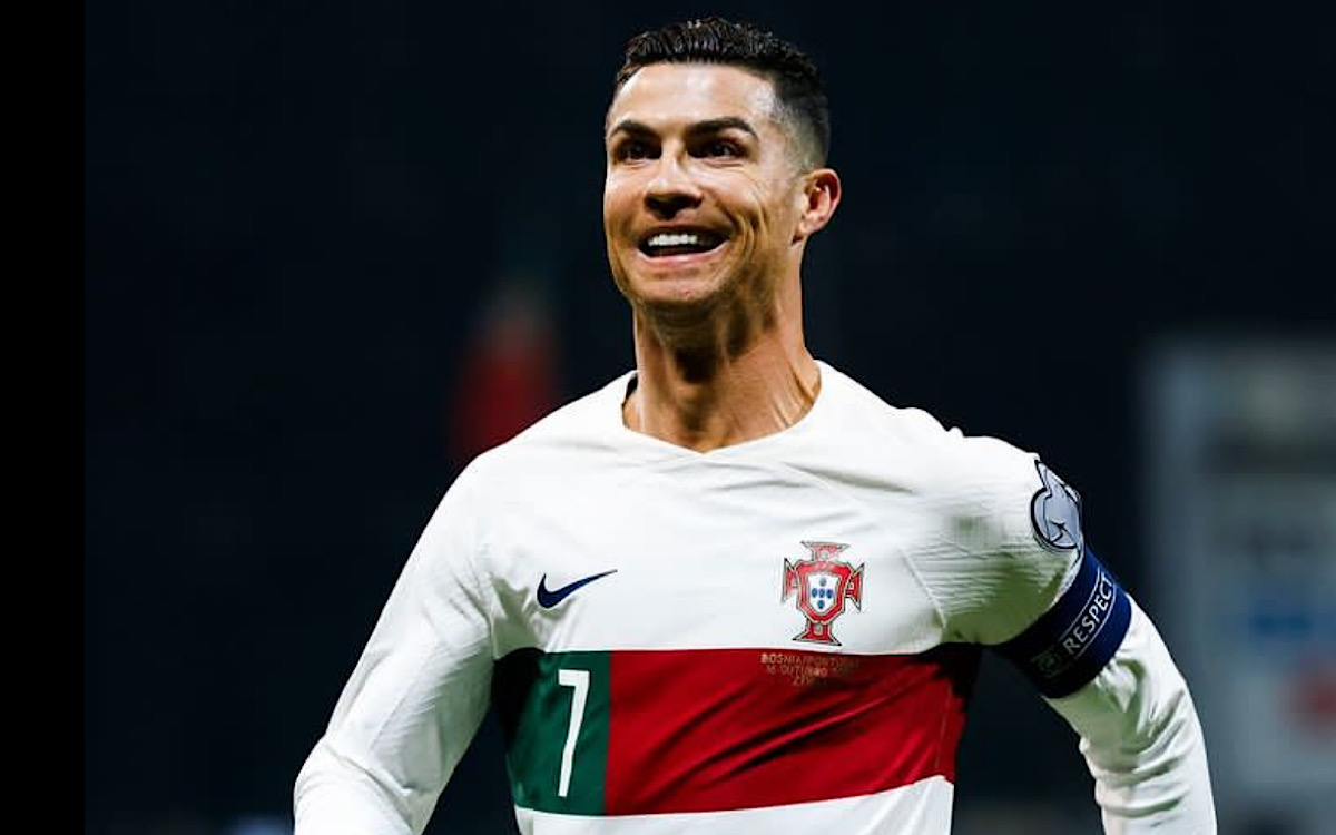 Ronaldo Kok Bisa Seganas Itu! Portugal Sikat Bosnia 5 Gol Tanpa Balas, 2 Gol Disumbang Sang Mega Bintang 