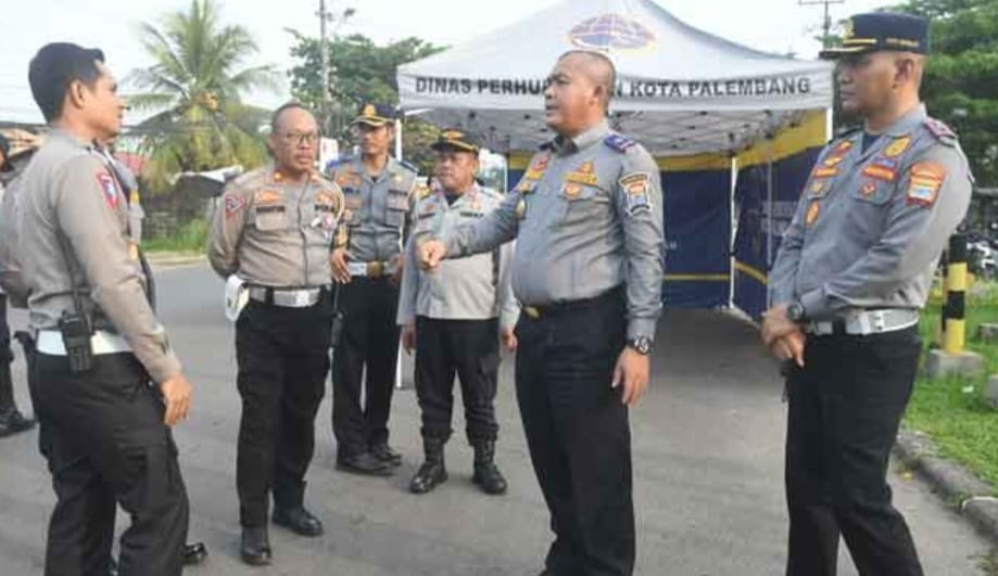 NAH LHO! Pemkot Palembang dan Satlantas Polrestabes Palembang Dirikan Pos Pantau Kendaraan ODOL