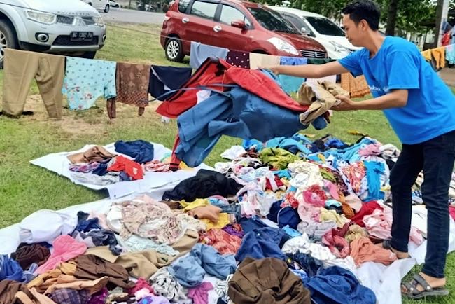 PMI OKI Kumpulkan Pakaian Layak Pakai, Dibersihkan Agar Dapat Langsung Dipakai, Seragam Sekolah Paling Urgen 