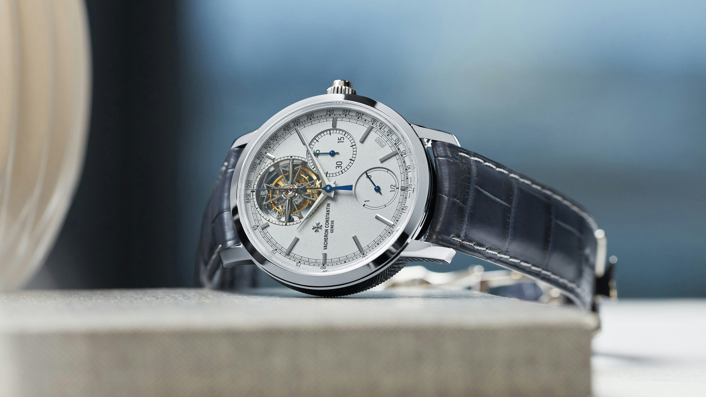 Vacheron Constantin Berikan Sentuhan Unik Pada Traditionnelle Tourbillon Chronograph Terbaru, Apa Saja?