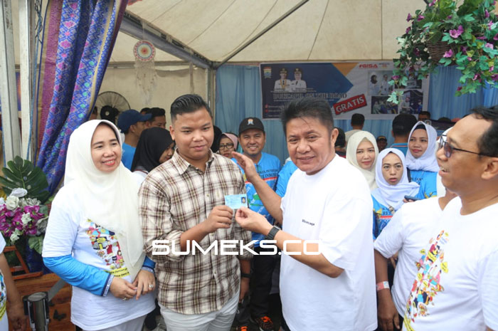 Disdukcapil Palembang Buka Stand on The Road di Halaman DPRD Sumsel