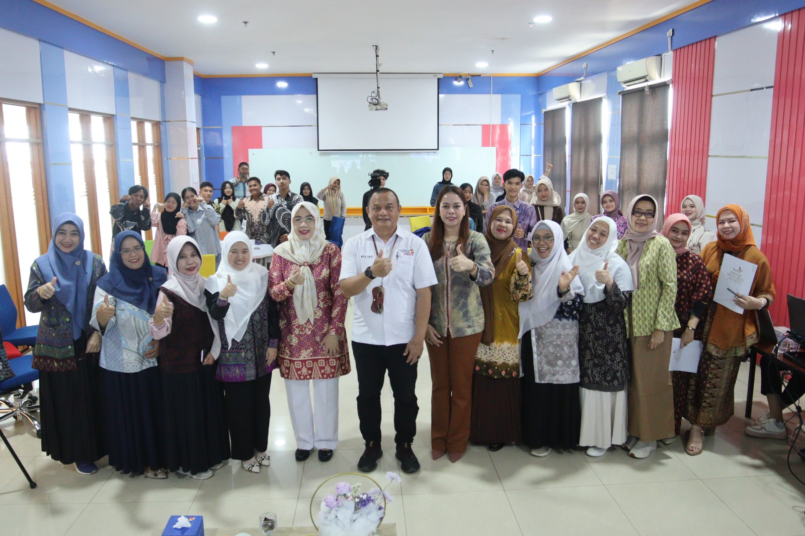 UBD Kupas Fenomena Bahasa Gaul Lewat Bedah Buku dalam BIDAR Sritures Award 2026