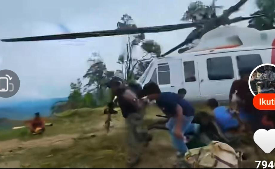 Heboh! Beredar Video TNI-Polri Bebaskan Tawanan Pesawat Susi Air dari KKB Papua, Begini Komentar Warganet