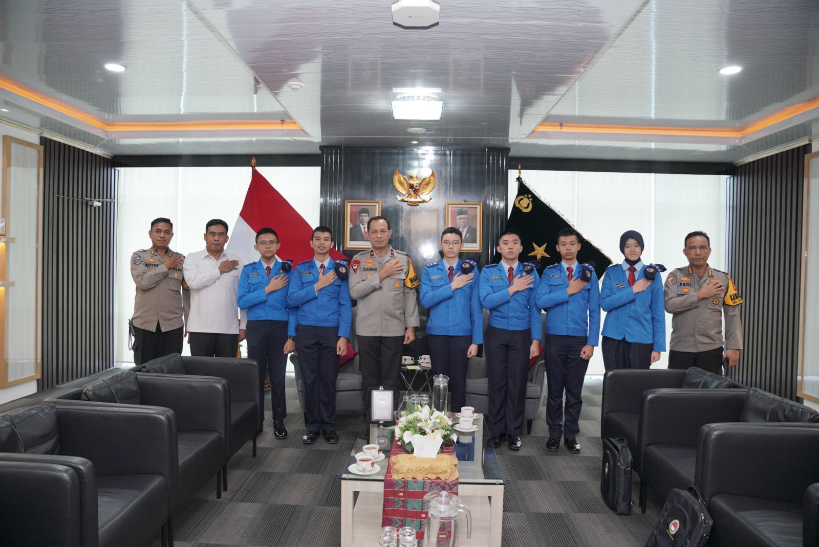  Terima Kunjungan Siswa SMA Taruna Nusantara Magelang Angkatan 34, Wakapolda Sumsel Sampaikan Pesan Ini
