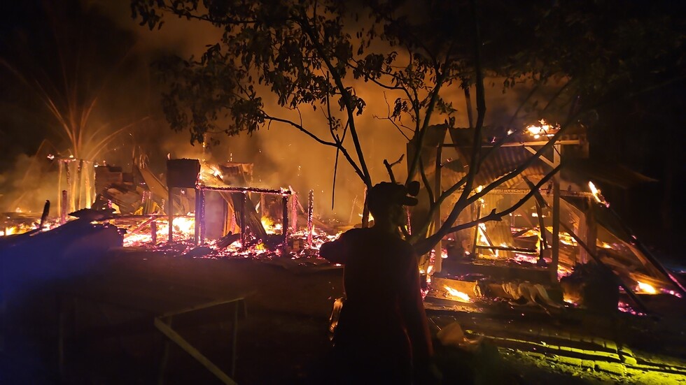 2 Rumah di Pulau Semambu Ogan Ilir Ludes Terbakar Dini Hari, 1 Korban Tewas Terpanggang