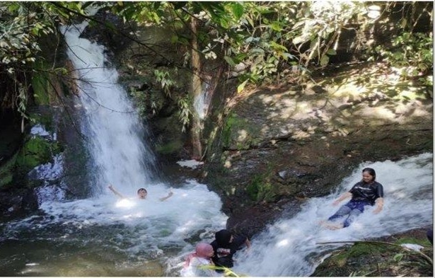 Cughop Duo Muaro, Air Terjun yang Jernih dan Indah di Kabupaten Empat Lawang, Sumsel