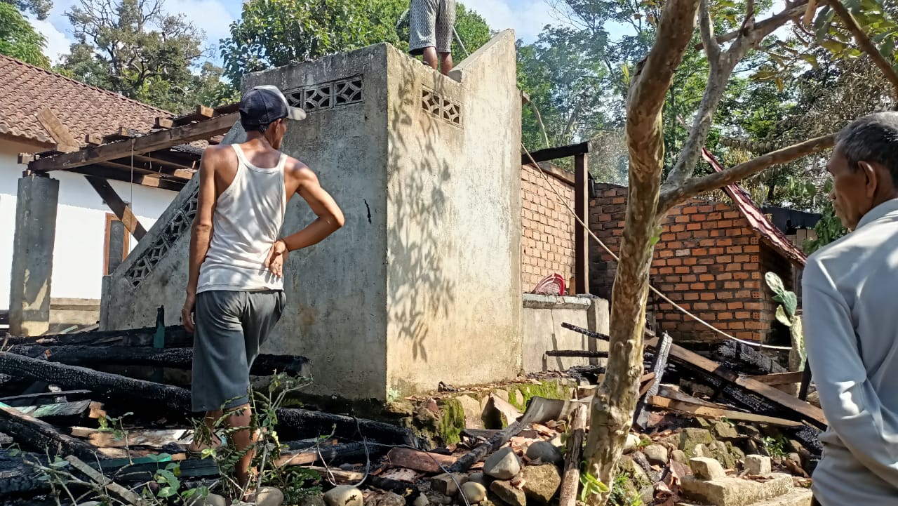 Uang Tunai 75 Juta Ikut Ludes Terbakar