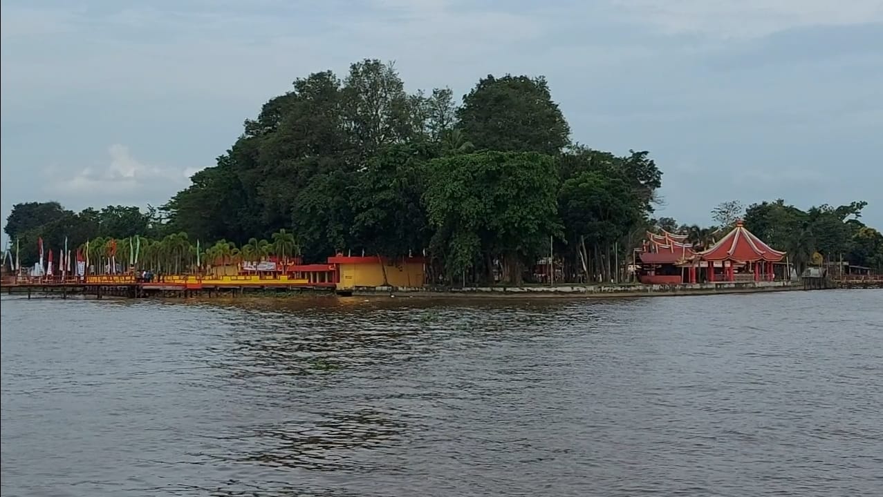 Malam Ini Perayaan Cap Go Meh di Pulau Kemaro, Pengunjung Diimbau Gunakan Masker