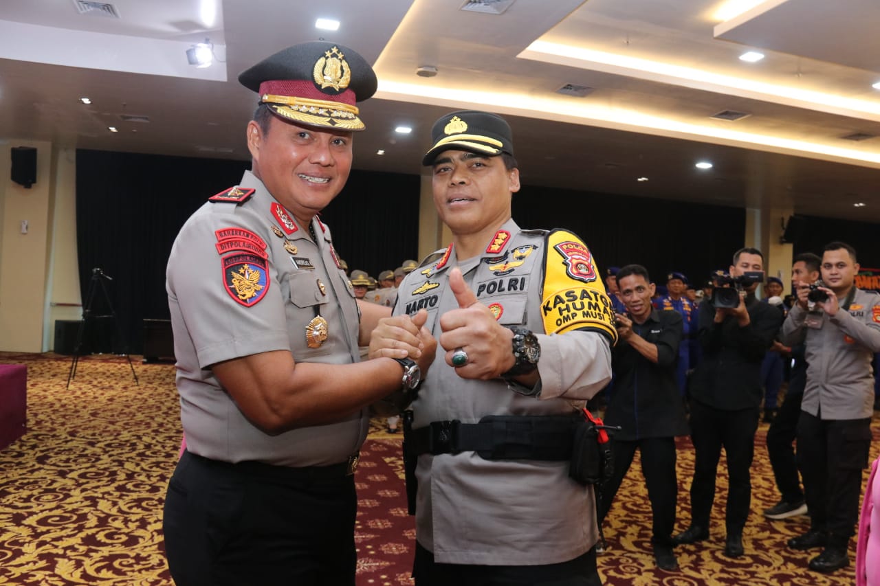 Direktur Ditpolairud Polda Sumsel Andreas Kusmaedi Pecah Bintang, Terima Kenaikan Pangkat Brigjen Polisi