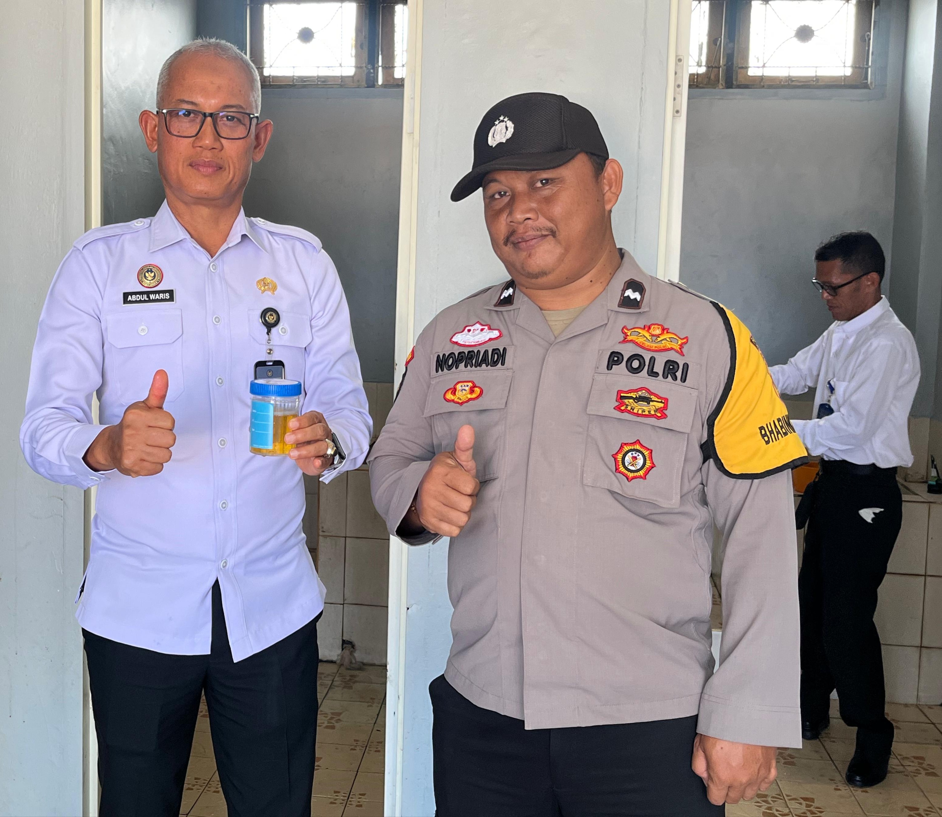 Komitmen Berantas Narkoba, Tes Urine Mendadak Dilakukan Lapas Tanjung Raja Ogan Ilir, Hasilnya?
