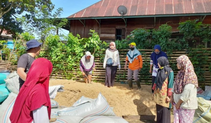 Kelompok Wanita Tani Pagaralam, Produksi 2 Ton Pupuk Kompos