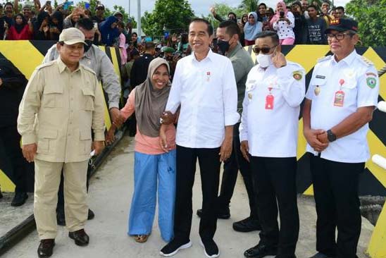 Jokowi-Prabowo-Ganjar Tampil Akrab, Gerindra: Tunjukkan Kenyamanan