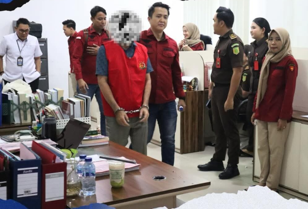 Kejari Ogan Ilir Serahkan Tersangka dan Barang Bukti Perkara Mafia Tanah, Yansori Segera Disidang