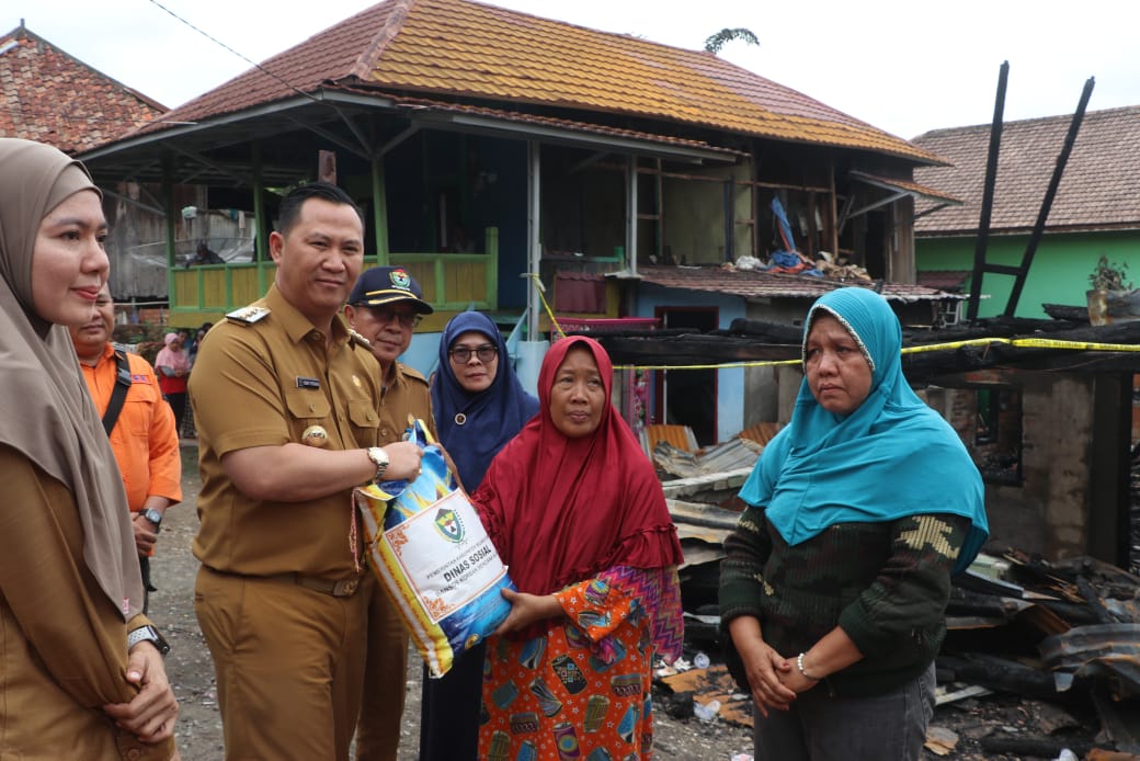 Antisipasi Kebakaran Akibat Korsleting Listrik, Pj Bupati Muara Enim Himbau Warga Periksa Instalasi Listrik