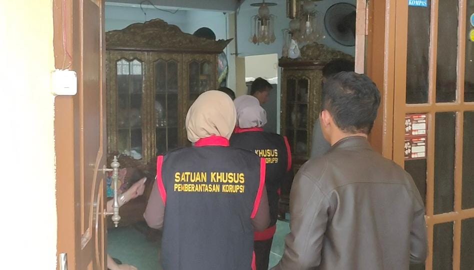 Rumah di Lorong Kelayu Depaten Lama Palembang Jadi Sasaran Kedua Penggeledahan Penyidik Kejati Sumsel